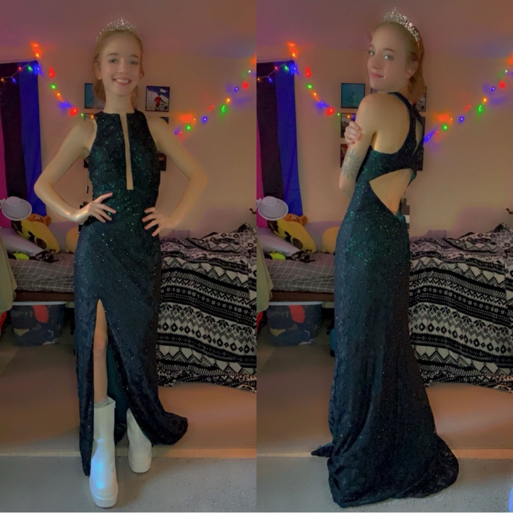 Brand New with Tags Green Size 2 Side slit sequin dress by La Femme